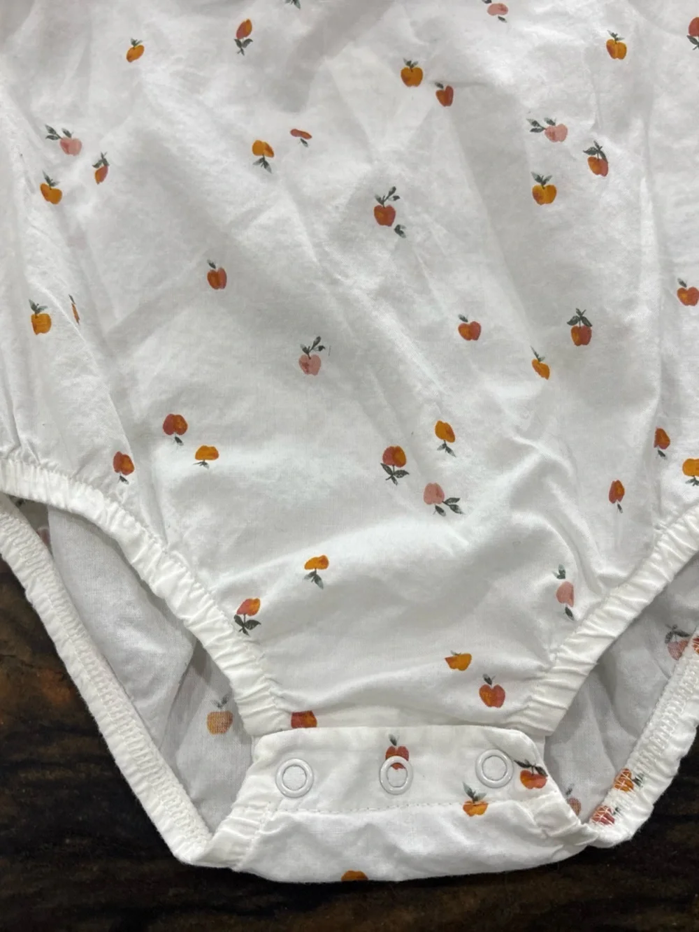 Carter's White Long-Sleeve Baby Bodysuit with Tiny apples Fruit Print 🍎
